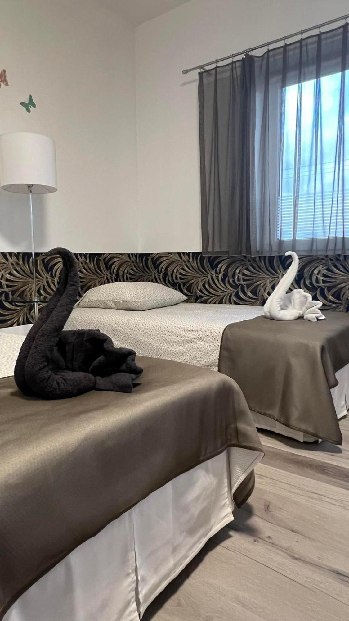 Hotel Azyl Legnica Zewnętrze zdjęcie